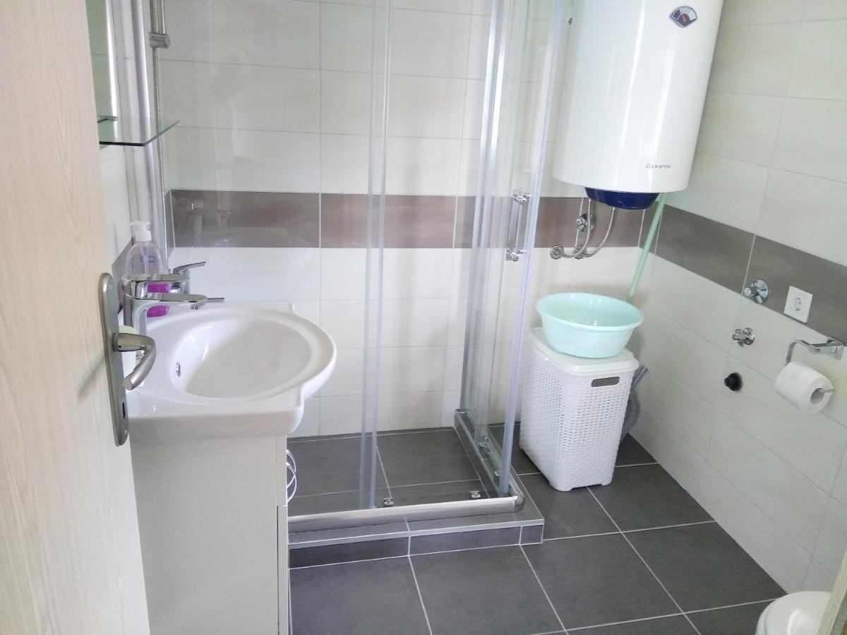 Апартаменты Vasic Apartments Херцег-Нови-9