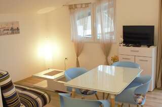 Апартаменты Vasic Apartments Херцег-Нови Апартаменты с видом на море-12