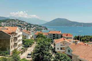 Апартаменты Vasic Apartments Херцег-Нови Апартаменты с видом на море-47